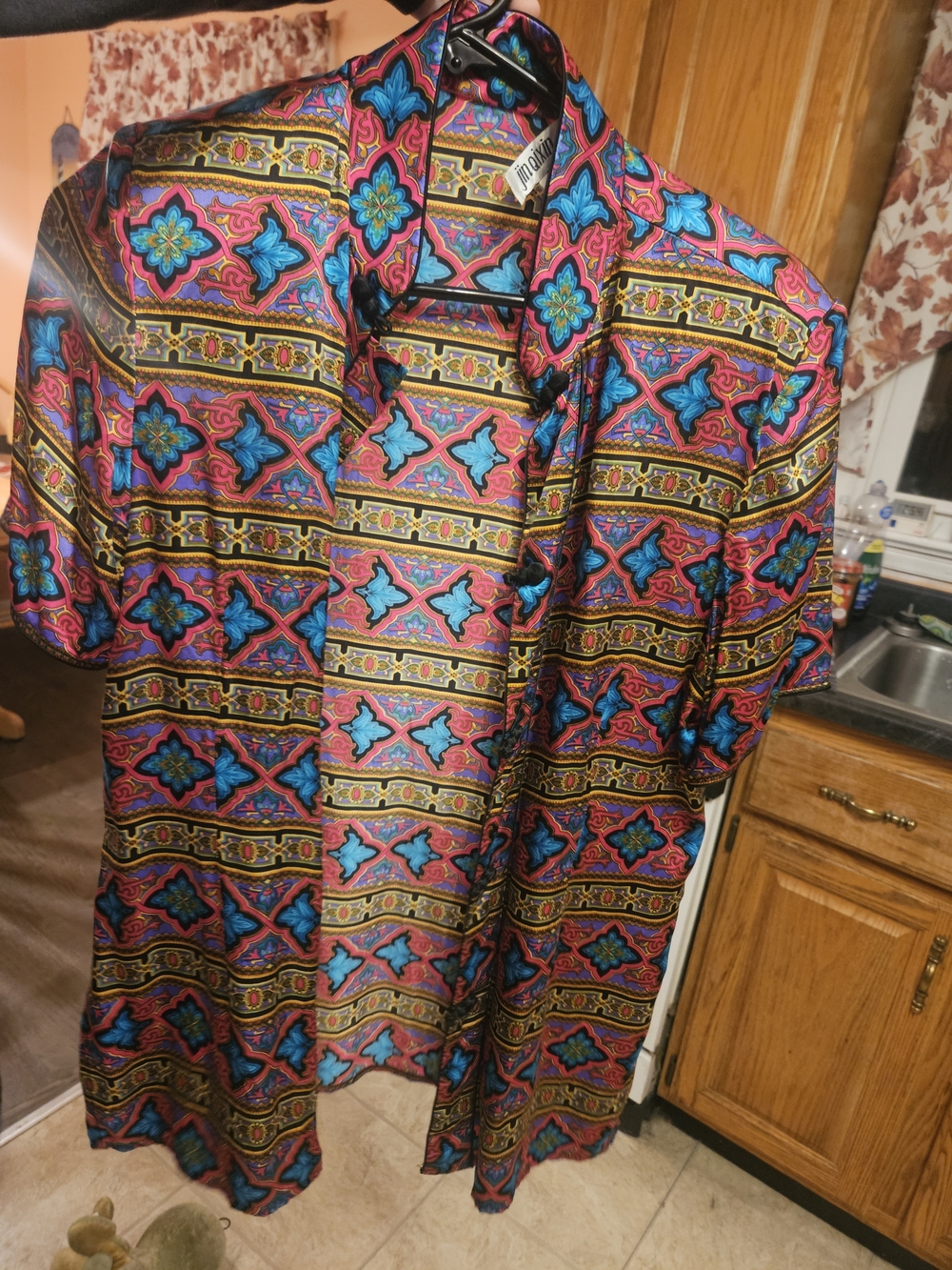 Vintage Vibrant 80s Silk Top With Shoulder Pads